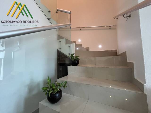 Casa para Venta en Zapopan - 5