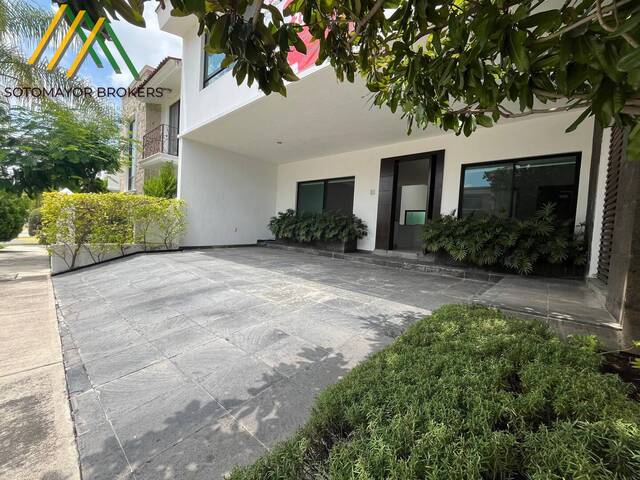 Casa para Venta en Guadalajara - 4