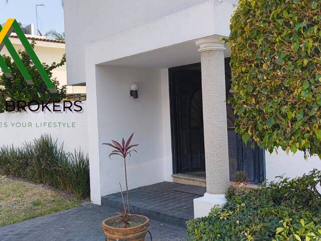 Casa para Venta en Zapopan - 4