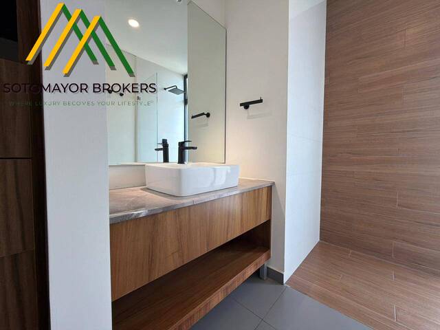#165 - Departamento para Venta en Zapopan - JC