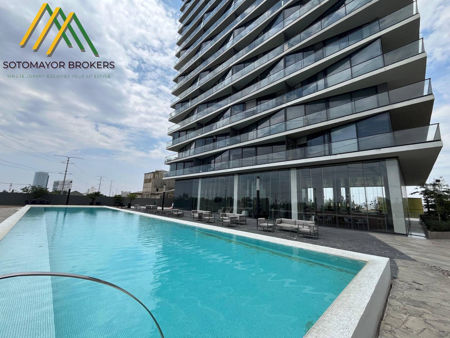 DEPARTAMENTO EN RENTA TORRE URBANIA AV. MEXICO 5000