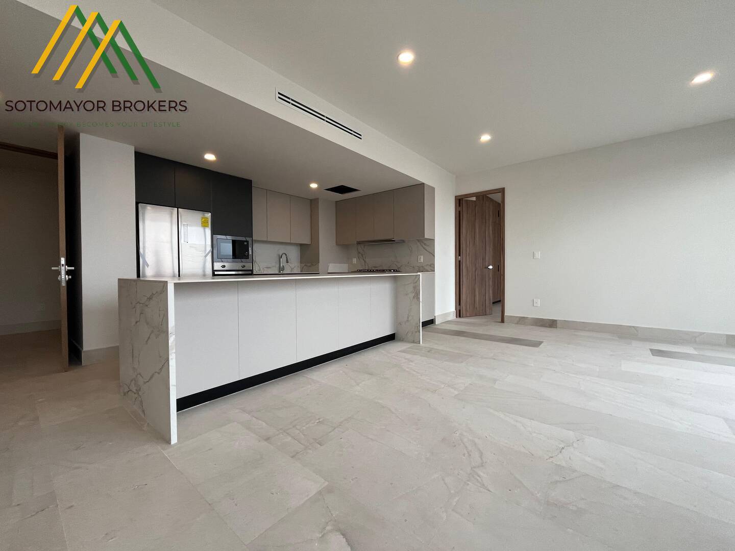 DEPARTAMENTO DE LUJO TORRE DEL PRADO AV. UNIVERSIDAD 2866
