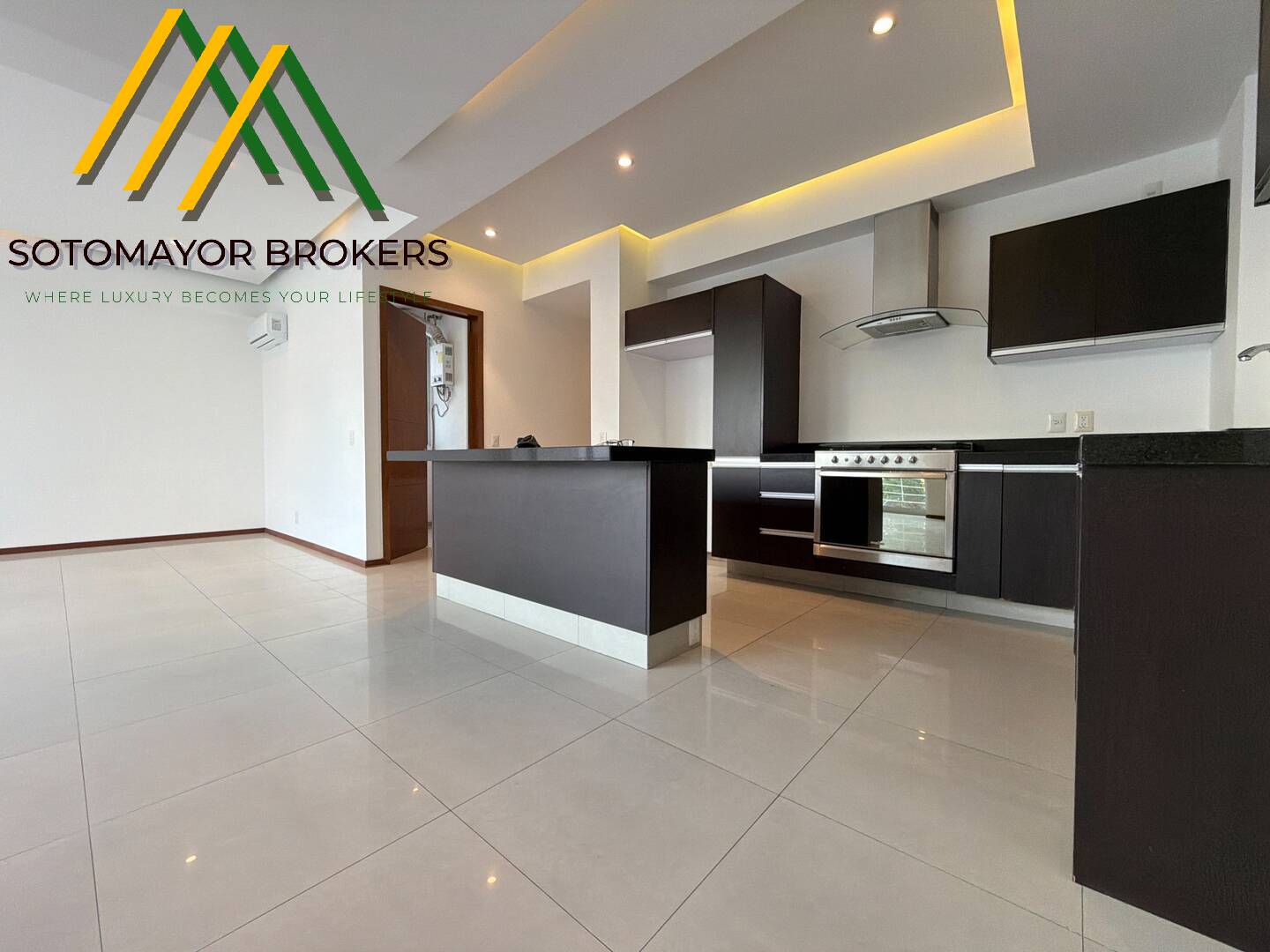 DEPARTAMENTO EN RENTA COLOMOS PROVIDENCIA